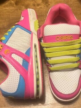 Neon Osiris Sneakers